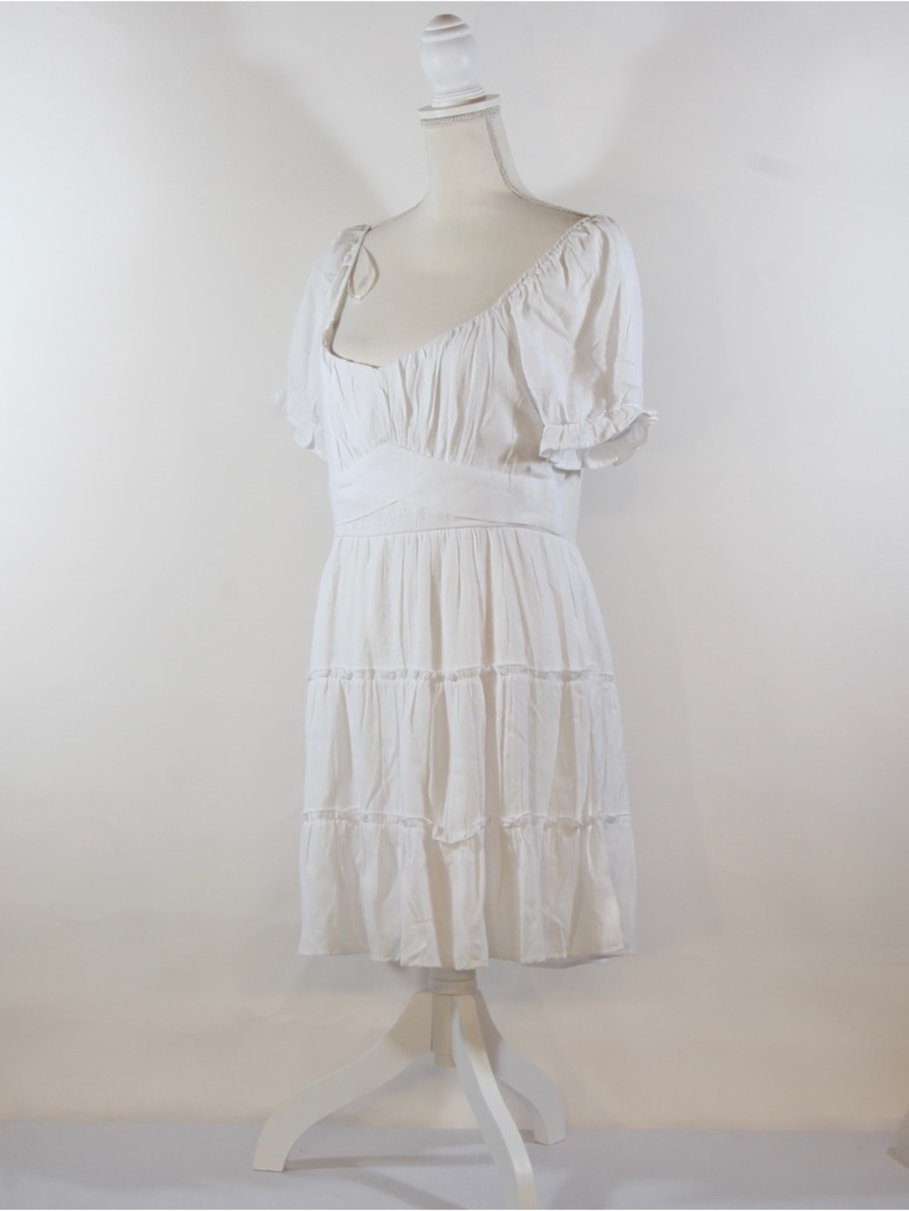 Trixxi Women's White Juniors' Tiered Fit & Flare Lined Dress NWT